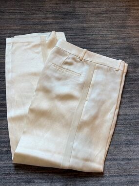 Elegant Zara Women’s Size S Cream Tuxedo Style Dress Pants in Perfect Condition